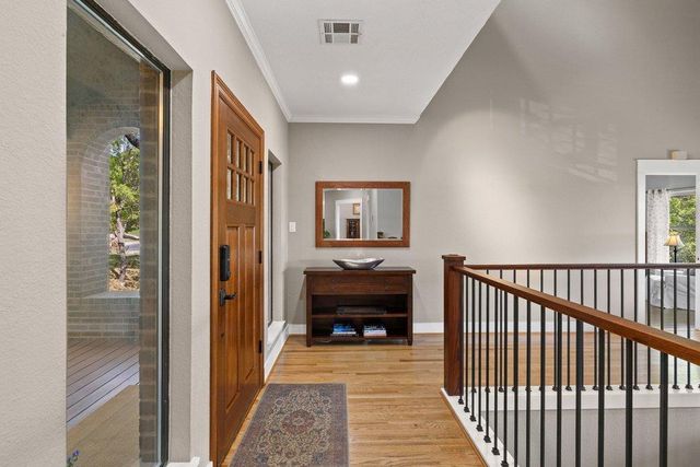 6005 Bon Terra DR, Austin, TX 78731