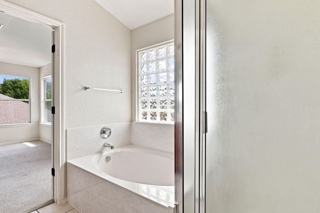 11900 Springs Head LOOP, Austin, TX 78717