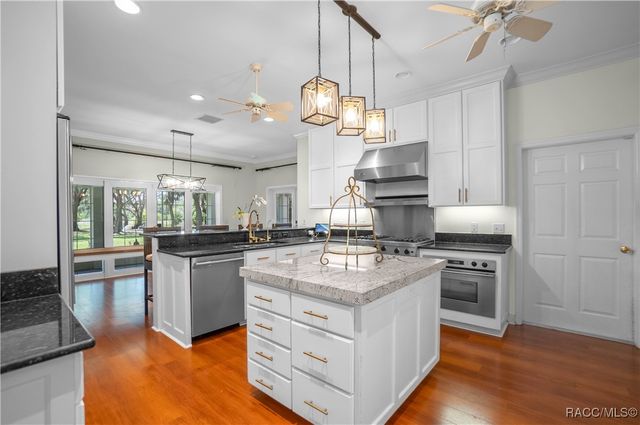 9093 E Pinehurst Court, Inverness, FL 34450