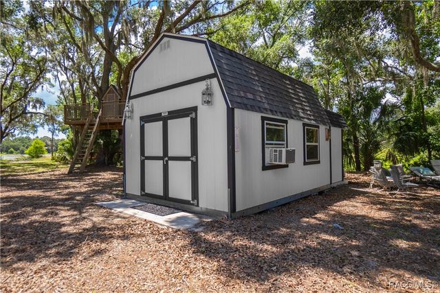 9093 E Pinehurst Court, Inverness, FL 34450