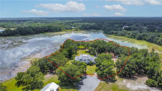 9093 E Pinehurst Court, Inverness, FL 34450