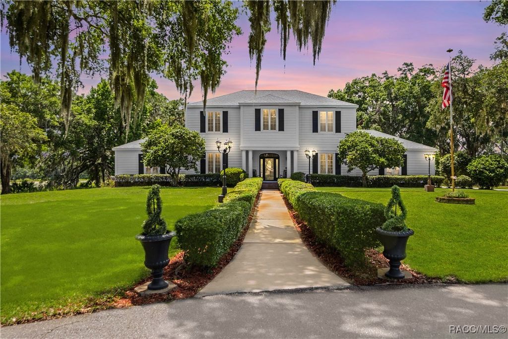 9093 E Pinehurst Court, Inverness, FL 34450