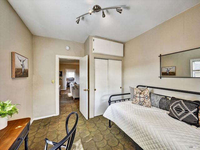 2060 Hagen Rd, Napa, CA 94558