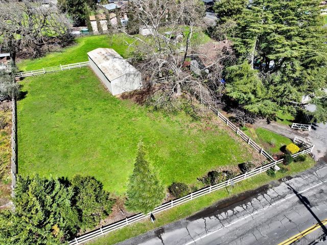 2060 Hagen Rd, Napa, CA 94558