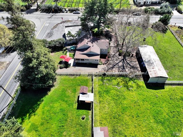 2060 Hagen Rd, Napa, CA 94558