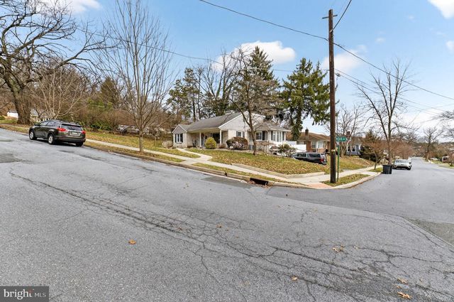 311 LYNOAK AVE, Reading, PA 19607