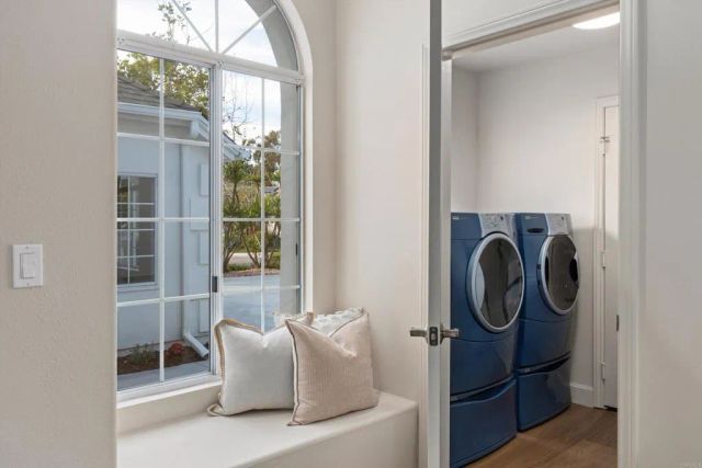 1211 La Granada Dr, San Marcos, CA 92078