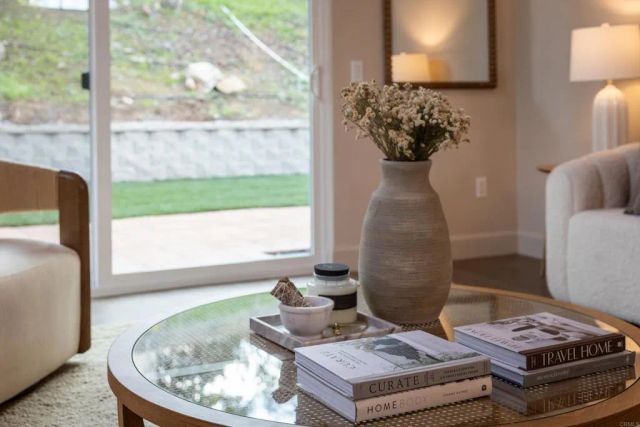 1211 La Granada Dr, San Marcos, CA 92078