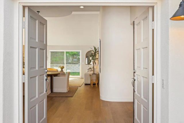 1211 La Granada Dr, San Marcos, CA 92078