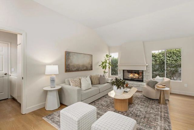 1211 La Granada Dr, San Marcos, CA 92078