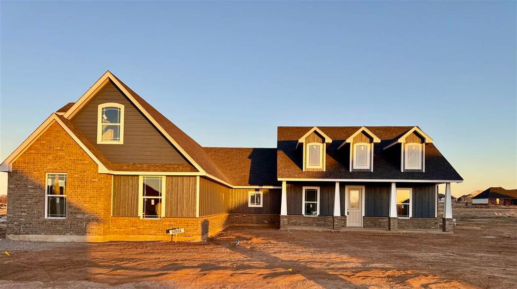 12926 Pinnacle Ln, Elgin, OK 73538