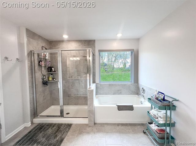9650 Kylie Drive, Brighton, MI 48116