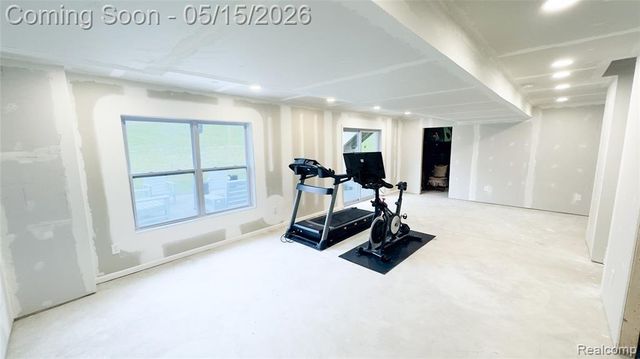 9650 Kylie Drive, Brighton, MI 48116