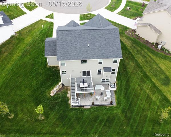 9650 Kylie Drive, Brighton, MI 48116