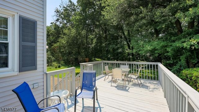 11 Munsee Dr, Cranford Twp., NJ 07016