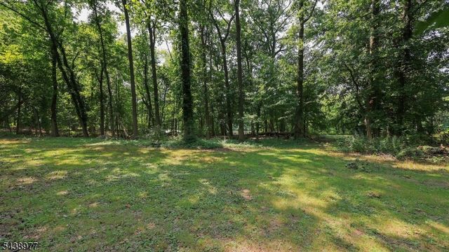 11 Munsee Dr, Cranford Twp., NJ 07016
