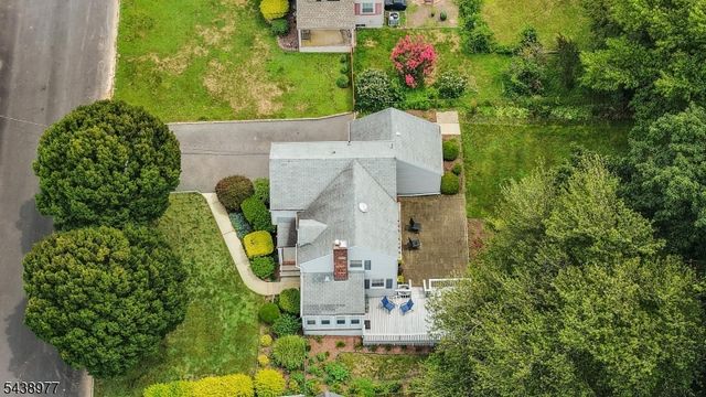 11 Munsee Dr, Cranford Twp., NJ 07016