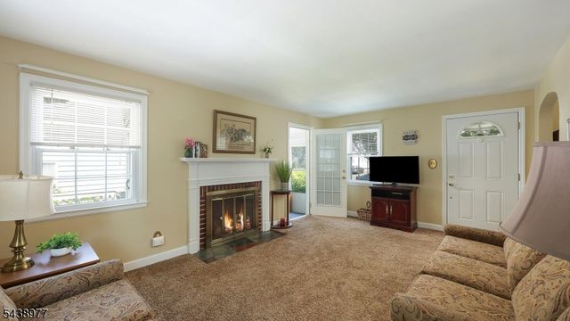 11 Munsee Dr, Cranford Twp., NJ 07016