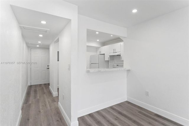 840 SW 105th Ave 310, Miami, FL 33174