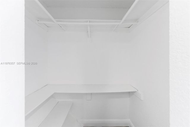 840 SW 105th Ave 310, Miami, FL 33174