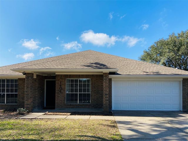 1404 Helmsley Drive, Rosenberg, TX 77471