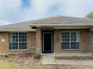 1404 Helmsley Drive, Rosenberg, TX 77471