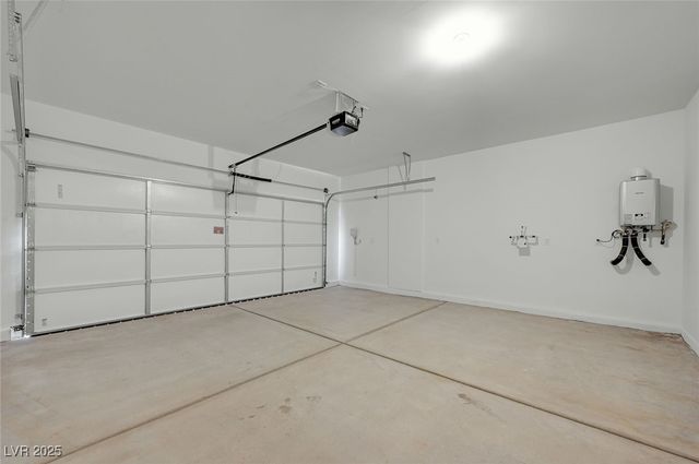 8484 West Agate Avenue, Las Vegas, NV 89113