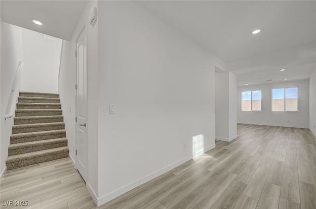 8484 West Agate Avenue, Las Vegas, NV 89113