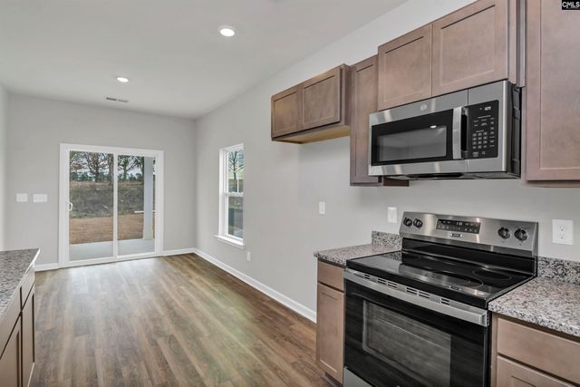 221 Raglins Way, Lugoff, SC 29078