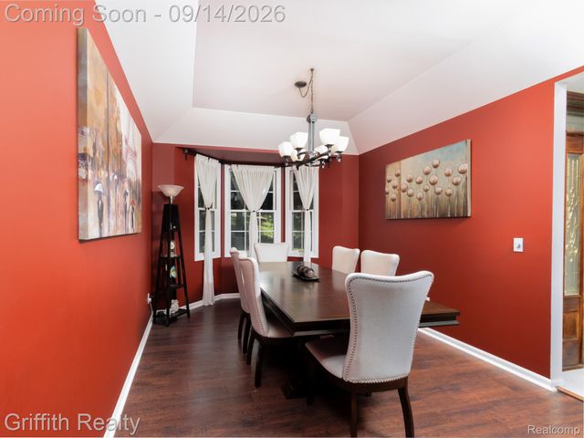 10183 Silver Lake Road, Green Oak Township, MI 48116