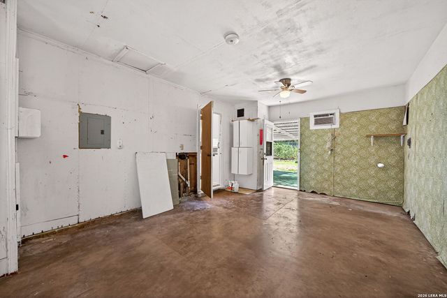 1714 CORITA ST, San Antonio, TX 78209