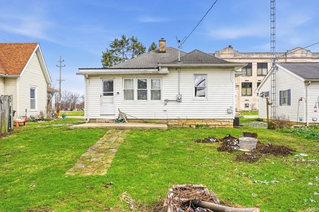 609 H Street, Bedford, IN 47421