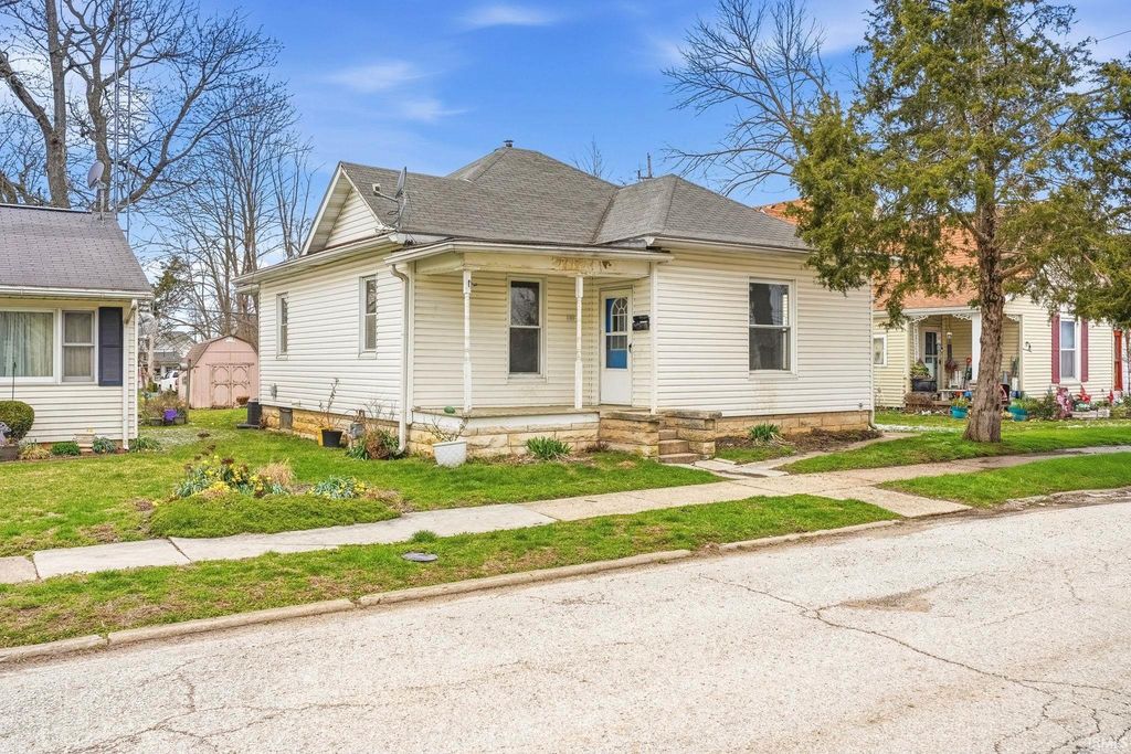 609 H Street, Bedford, IN 47421
