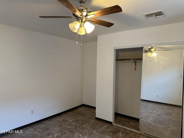 15000 ARKMONK Avenue, El Paso, TX 79928