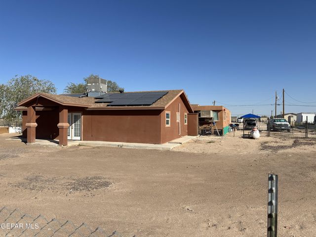 15000 ARKMONK Avenue, El Paso, TX 79928