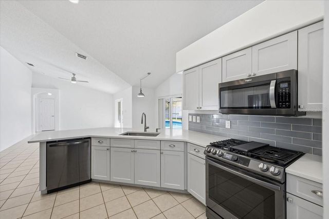 3133 SAMOSA HILL CIRCLE, Clermont, FL 34714