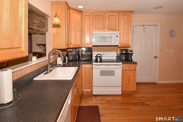 266 Kings Landing 266, Windsor, CT 06095