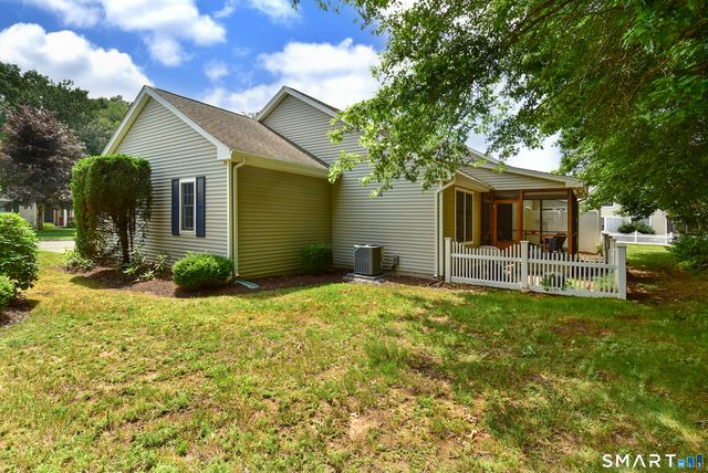 266 Kings Landing 266, Windsor, CT 06095