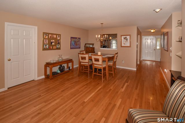 266 Kings Landing 266, Windsor, CT 06095