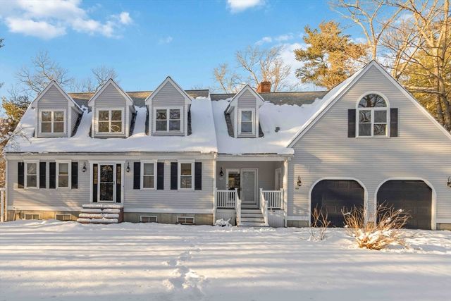 183 Gardner St, Hingham, MA 02043