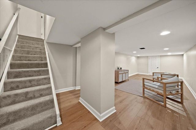 40 Eastern Avenue, Elsmere, KY 41018