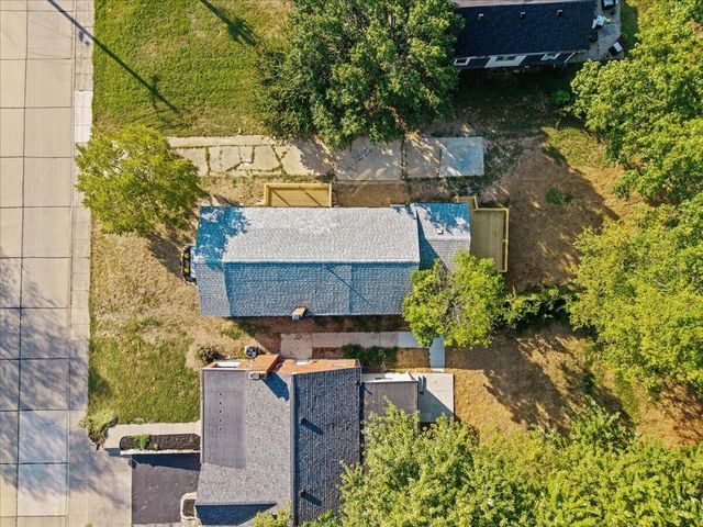 40 Eastern Avenue, Elsmere, KY 41018