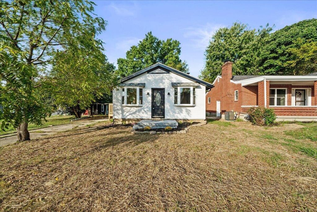 40 Eastern Avenue, Elsmere, KY 41018