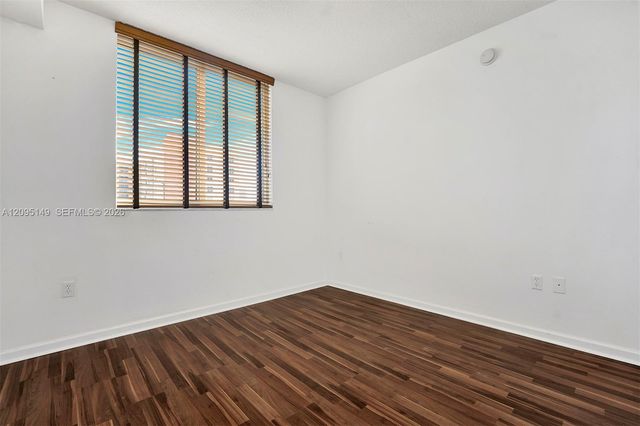 2775 NE 187th Street 623, Aventura, FL 33180