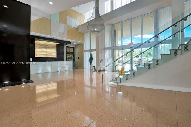 2775 NE 187th Street 623, Aventura, FL 33180