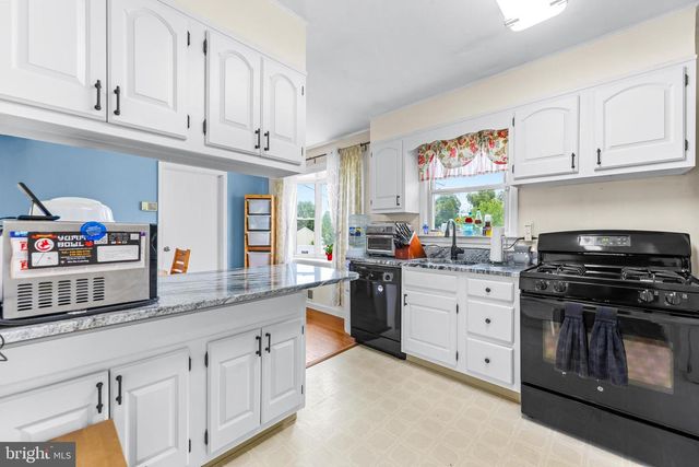 1137 MCHENRY DR, Glen Burnie, MD 21061