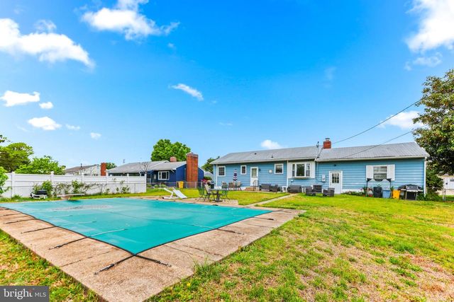 1137 MCHENRY DR, Glen Burnie, MD 21061