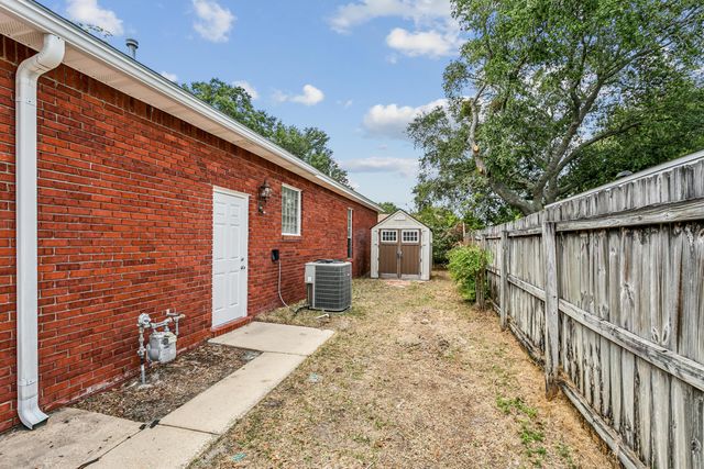 311 Juniper Street, Destin, FL 32541