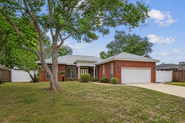 311 Juniper Street, Destin, FL 32541