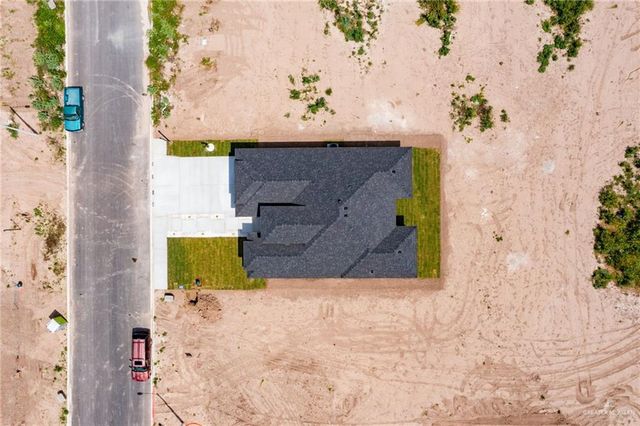 2808 E Sabinal Avenue, Hidalgo, TX 78557